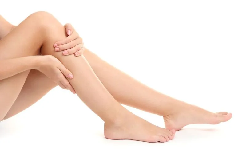 Почему болят суставы ног ниже колена